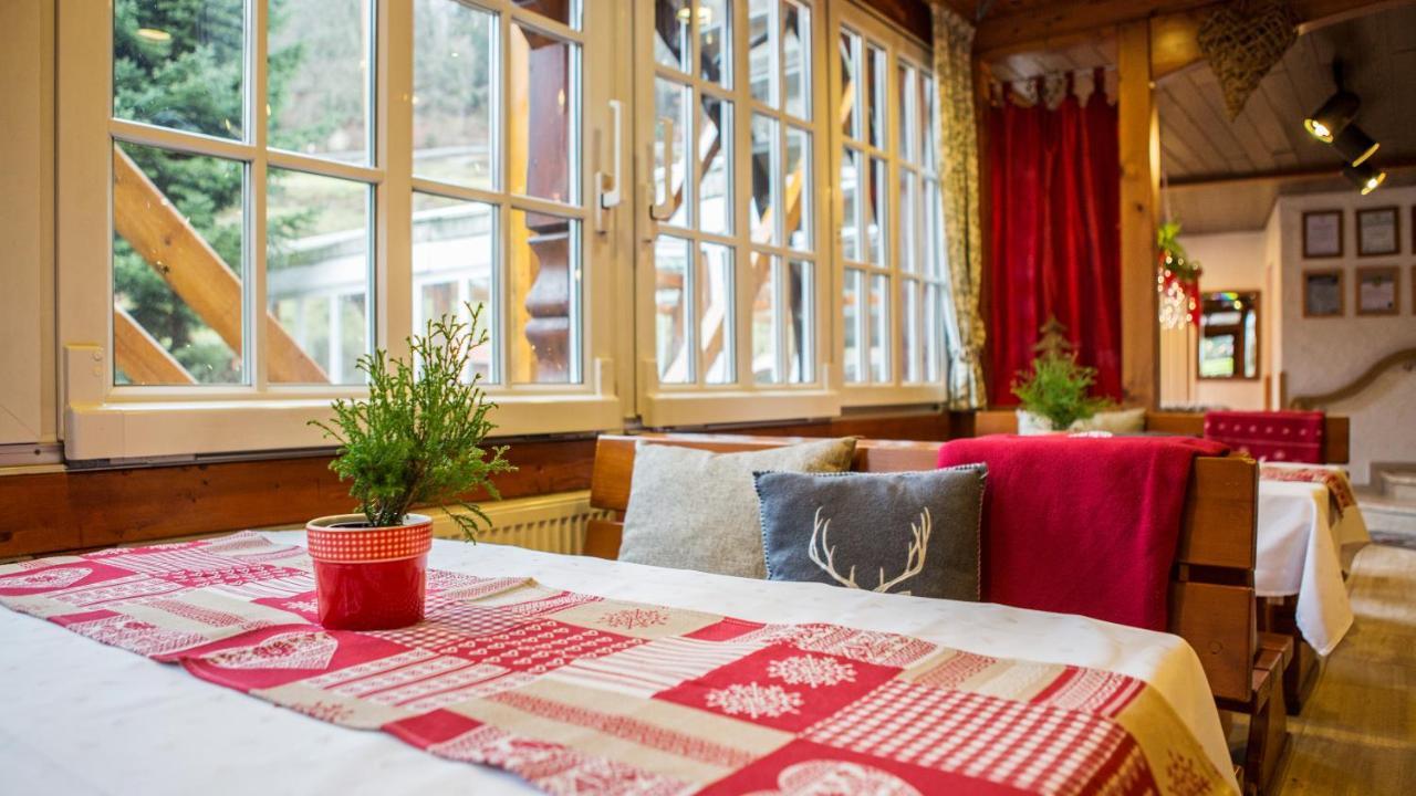 Landhotel Untere Kapfenhardter Muehle Unterreichenbach Exteriér fotografie