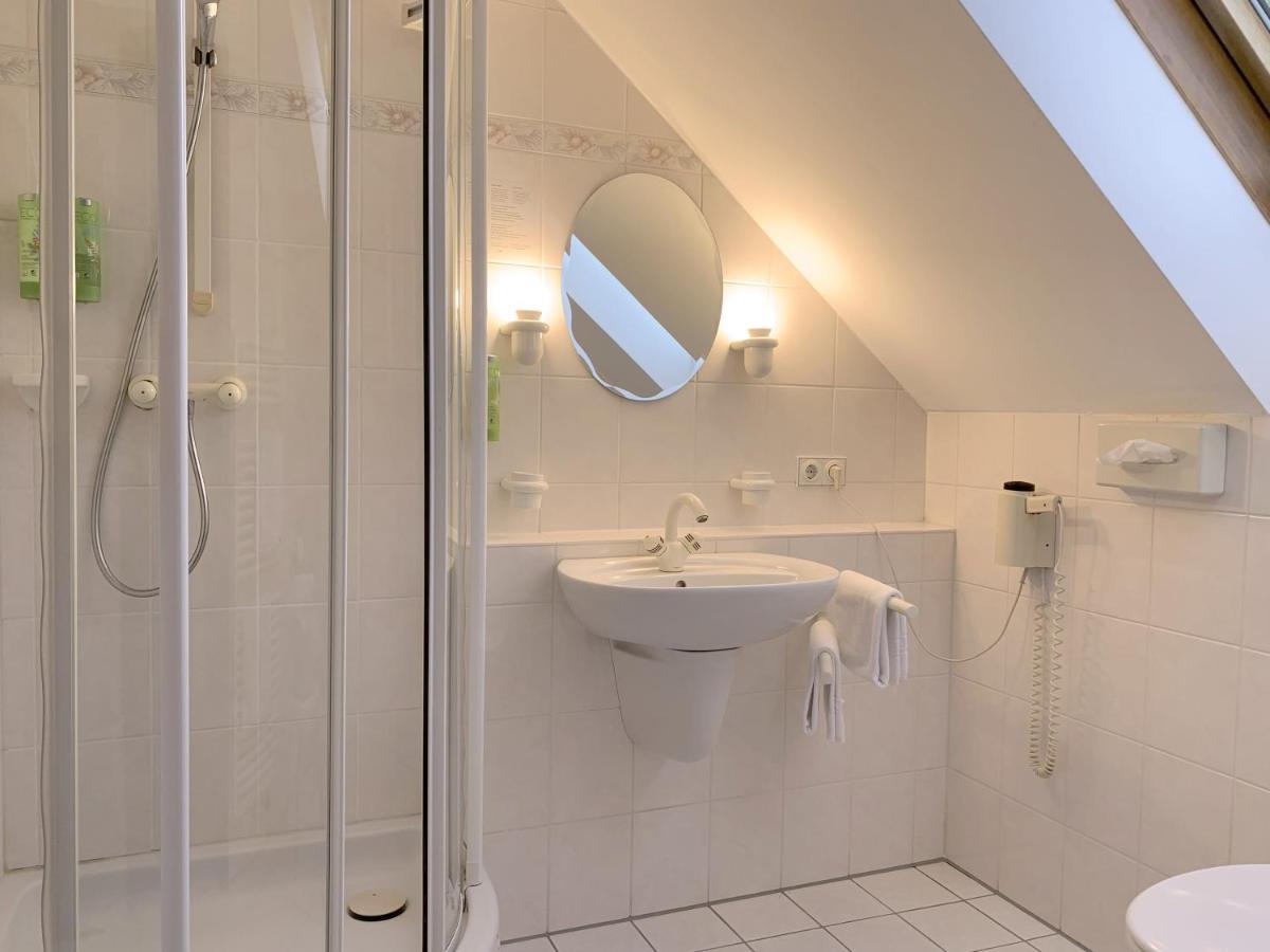 Landhotel Untere Kapfenhardter Muehle Unterreichenbach Exteriér fotografie