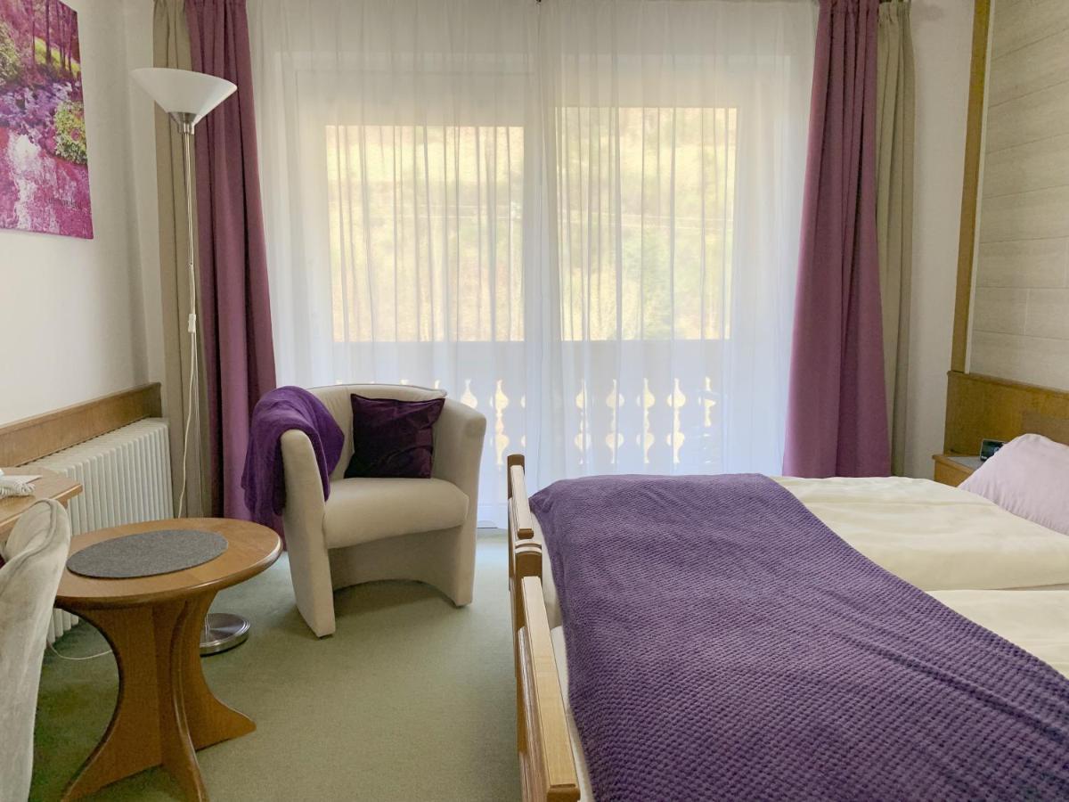 Landhotel Untere Kapfenhardter Muehle Unterreichenbach Exteriér fotografie