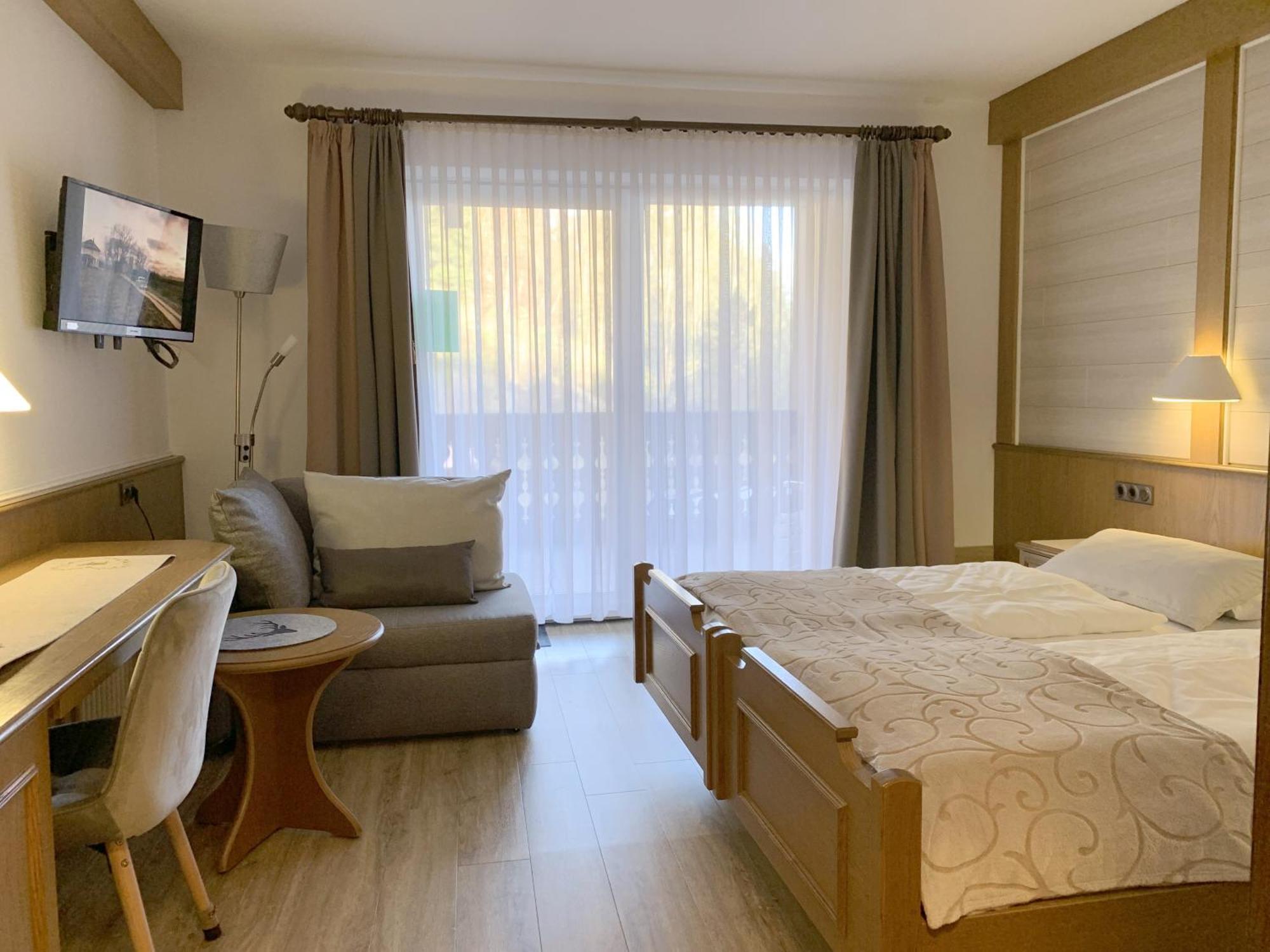 Landhotel Untere Kapfenhardter Muehle Unterreichenbach Exteriér fotografie
