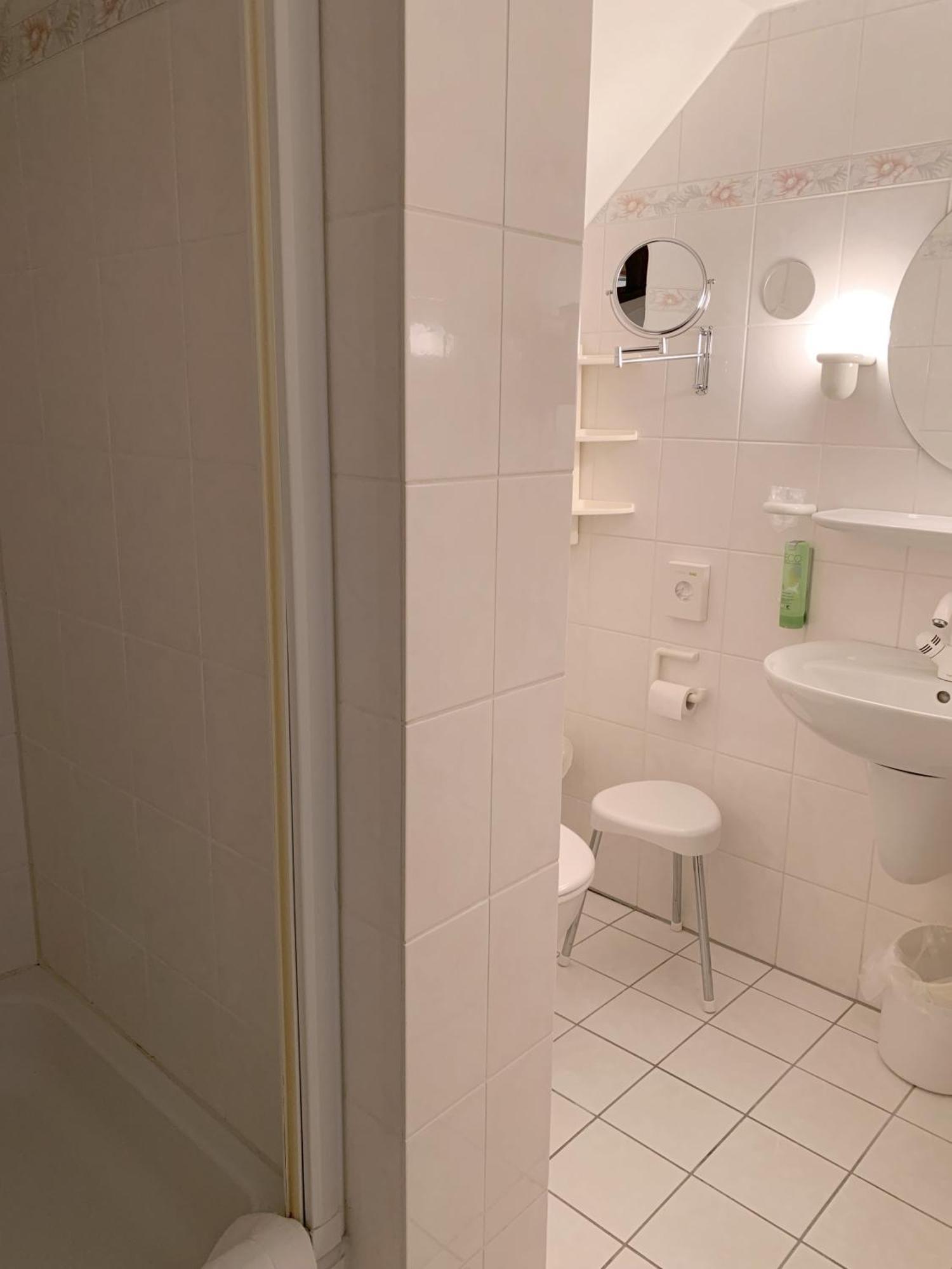 Landhotel Untere Kapfenhardter Muehle Unterreichenbach Exteriér fotografie